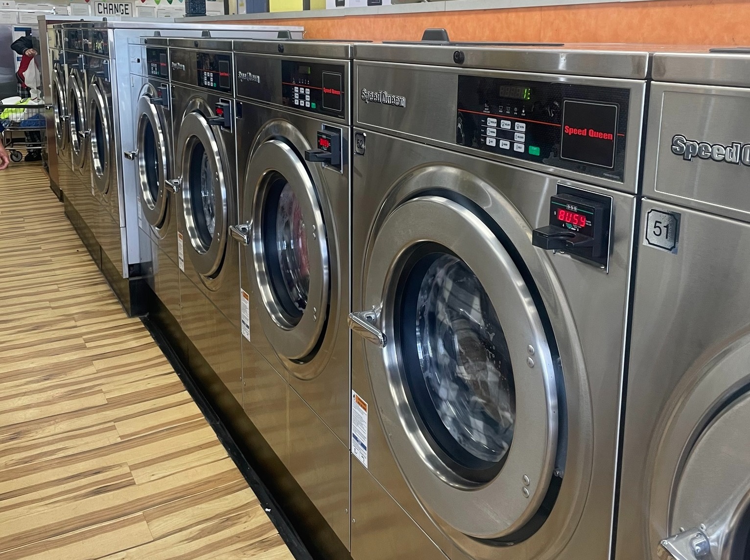 Lavandería Cerca De Adams Park