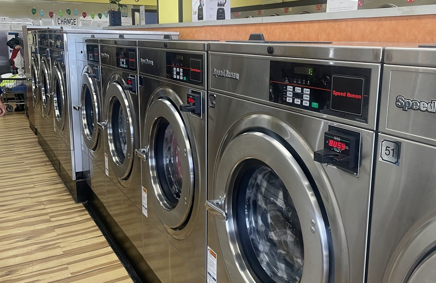 Lavandería Cerca De 92102