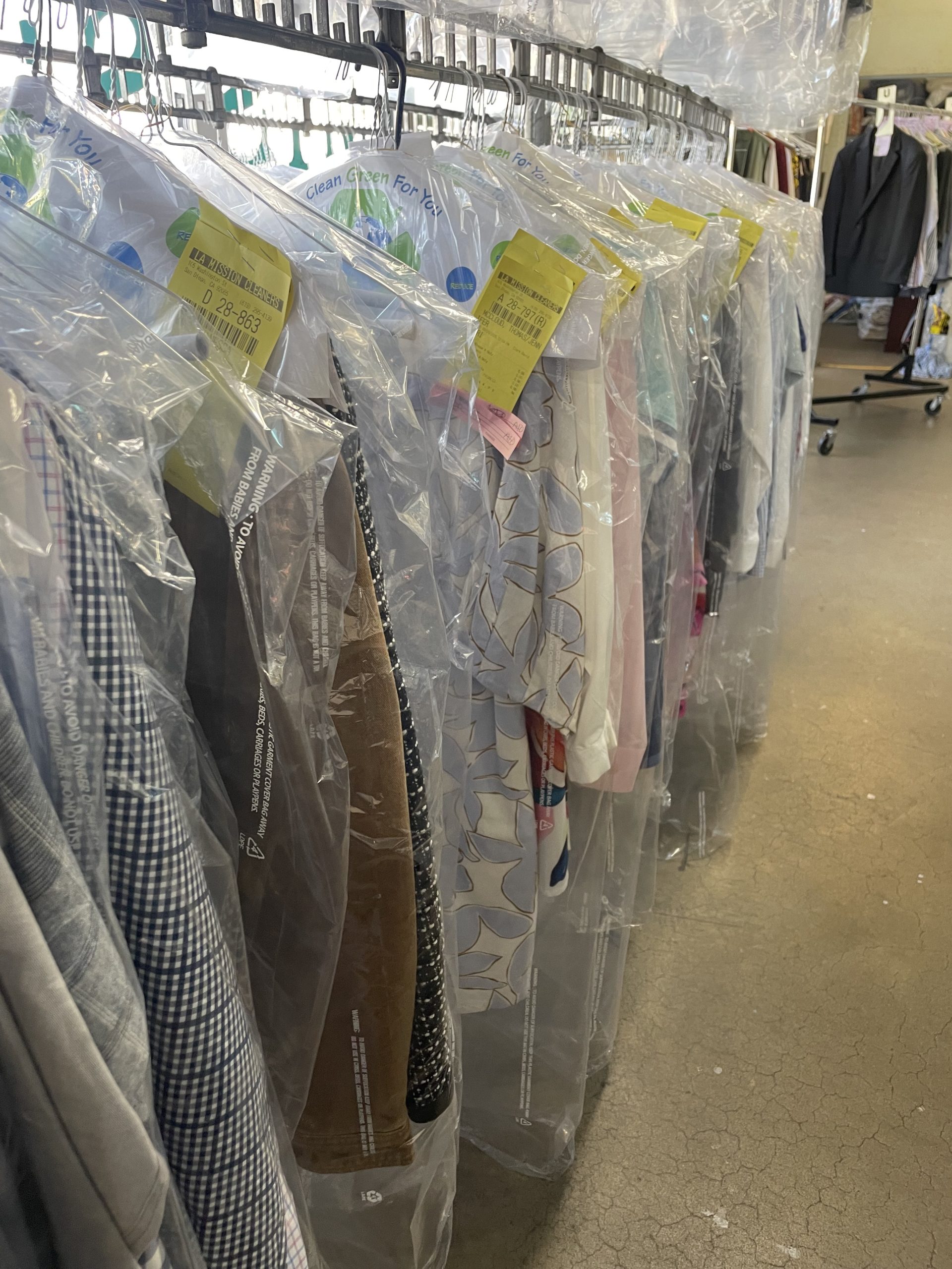 Dry cleaning image 2